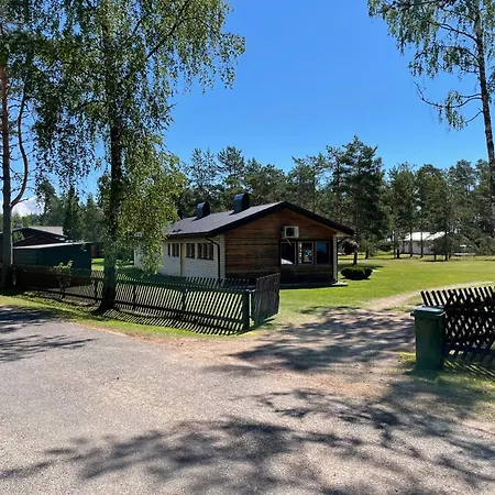 Vila Petsi Suvila Kuru